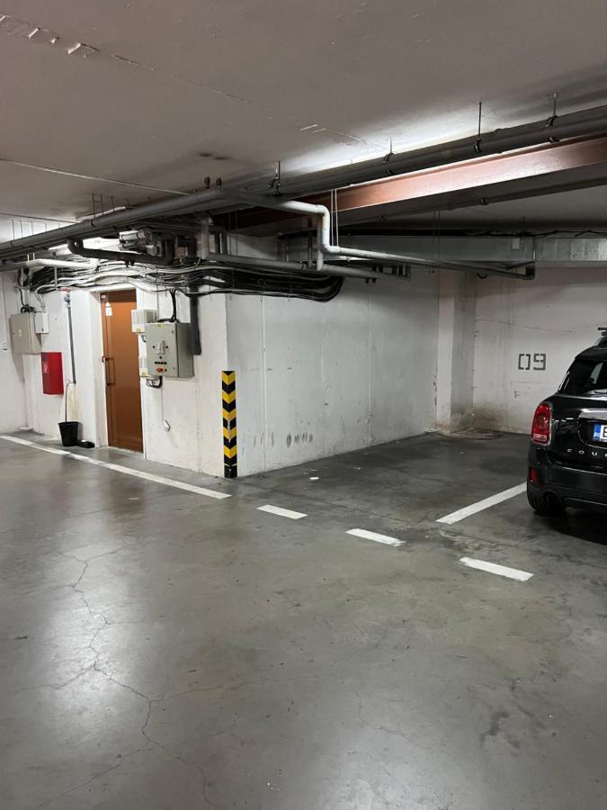 Castle View Apartment With Free Parking Bratislava Ngoại thất bức ảnh
