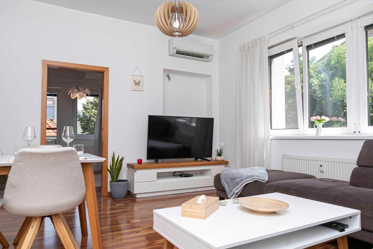 Castle View Apartment With Free Parking Bratislava Ngoại thất bức ảnh