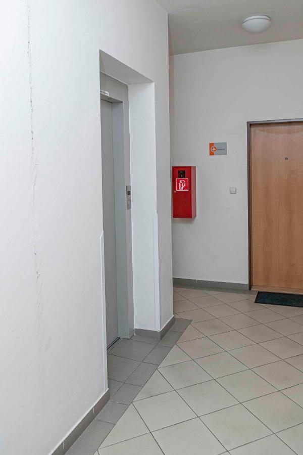 Castle View Apartment With Free Parking Bratislava Ngoại thất bức ảnh